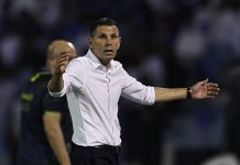 Una ex figura de Uruguay apuntó contra los jugadores tras la exposición de Bielsa: “¿No te bancás una charla de 20 minutos?»