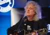 Brian May se burló de la inteligencia artificial tras ver cómo recreó una tapa de Queen
