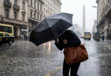 Diluvia en el AMBA y llega el frío: el pronóstico para los próximos días