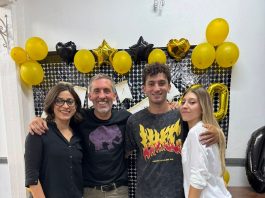 “Hay mucho prejuicio sobre los pastores”: la historia de Emanuel, el pastor que hace stand up y transformó el dolor en servicio