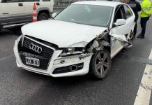 Retiro: tres personas resultaron heridas por un choque entre dos autos