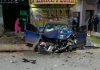 Tragedia en Quilmes: una mujer perdió el control del auto, chocó brutalmente contra un comercio y murió