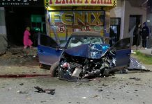Tragedia en Quilmes: una mujer perdió el control del auto, chocó brutalmente contra un comercio y murió