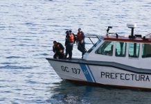 Un auto despistó y cayó al lago Nahuel Huapi en Bariloche: murió una niña de 3 años