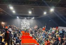 Un mini estadio, apuestas clandestinas y más de 100 gallos: desbarataron un torneo de riñas y detuvieron a 27 personas en Brandsen