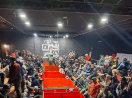 Un mini estadio, apuestas clandestinas y más de 100 gallos: desbarataron un torneo de riñas y detuvieron a 27 personas en Brandsen