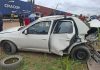 Un tren de cargas con 17 vagones arrolló a un auto en Córdoba: una mujer quedó atrapada dentro del vehículo