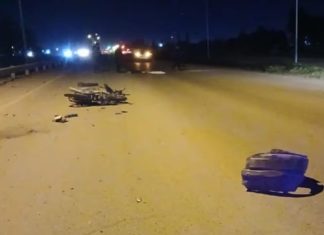 Una joven murió al chocar con su moto contra un auto: era madre de dos hijos