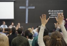Uno de cada tres argentinos acudió a una institución religiosa en busca de ayuda durante el último año