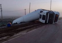 Volcó un camión con gas licuado sobre la Ruta Nacional 205 y hay corte total en ambas manos