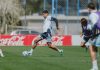 “Está re ancho”: la broma de Lisandro Martínez al Cuti Romero en el primer entrenamiento de la selección argentina