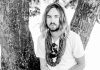 Kevin Parker no firmará más autógrafos en hoteles y aeropuertos: «No se ofendan»
