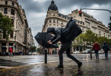 Temperaturas de hasta 25°C y días ventosos en el AMBA: cómo estará el tiempo durante el fin de semana