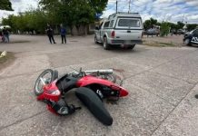 Choque y drama en Mendoza: murió una nena de ocho años que viajaba en moto junto a su madre