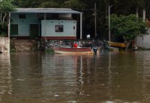 El Niño: las aguas del río Paraná ingresaron a la ciudad de Corrientes y la provincia suma más de 200 evacuados