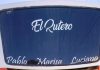 Es mecánico, vive en Las Toninas y transformó un micro escolar en una casa de dos ambientes con Internet y energía solar