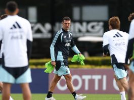 Scaloni define la primera lista de convocados de la era post Messi: ausencias obligadas y notables, y dos grandes dudas