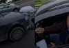 “Tengo que ir a operar”: circulaba por la banquina con el celular, lo detuvieron y deberá pagar una multa millonaria