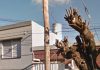 Tragedia en La Plata: un hombre murió al caer del techo de su casa cuando intentaba reparar el tanque de agua