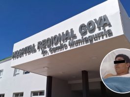 Un adolescente movía animales por las inundaciones en Corrientes y una serpiente cascabel lo mordió: está grave