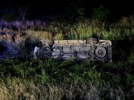 Una pareja viajaba en moto con su bebé en la Ruta 11 y chocaron de frente con una camioneta: murieron los tres